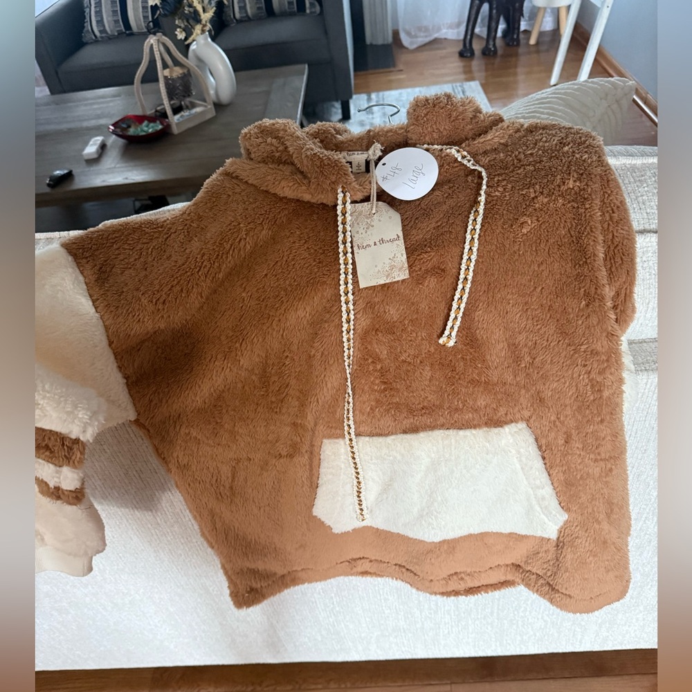 Cozy Brown and White Women's Sweater - Picture 7 of 10